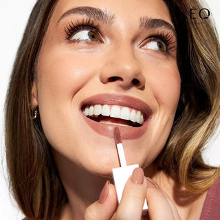 Long-Lasting Liquid Lipstick: 01 Never Ending Style