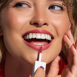 Long-Lasting Liquid Lipstick: 02 Enduring Chic