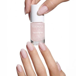 Classic Nail Polish Glittery Milk 01 7.2ml
